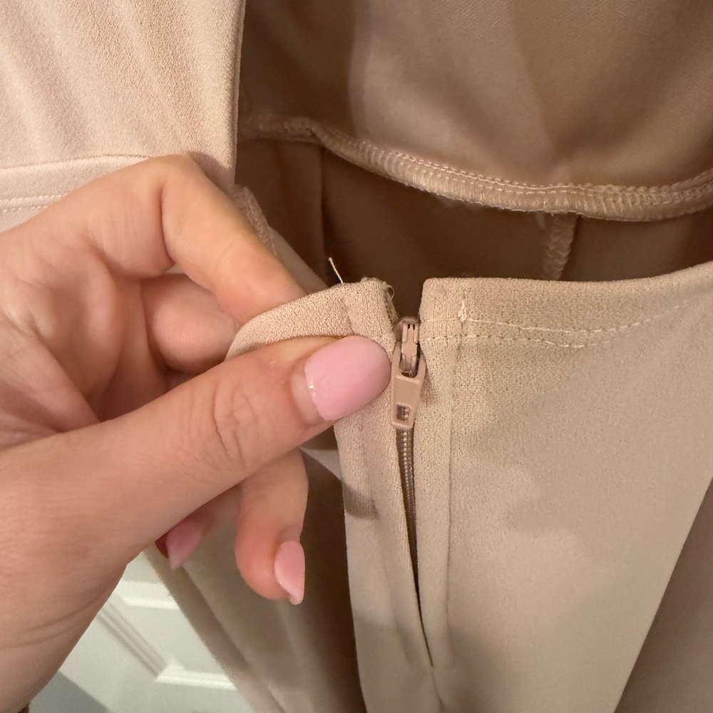Jumpsuit - Picture 4 of 6